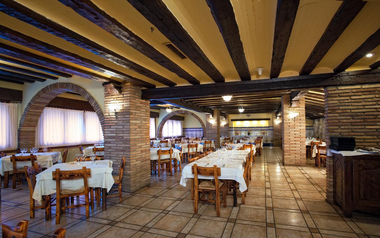 Hotel La Venta De Goyo Viniegra de Abajo Bagian luar foto